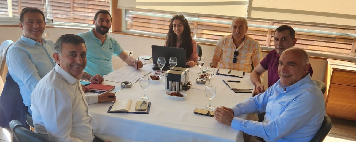 DİVSİAD Yönetim Kurulu Başkanı Muharrem YILMAZ ve Yönetim Kurulu Üyeleri Tarafından 06.06.2023 Tarihinde Fiili Toplantı Gerçekleşti.